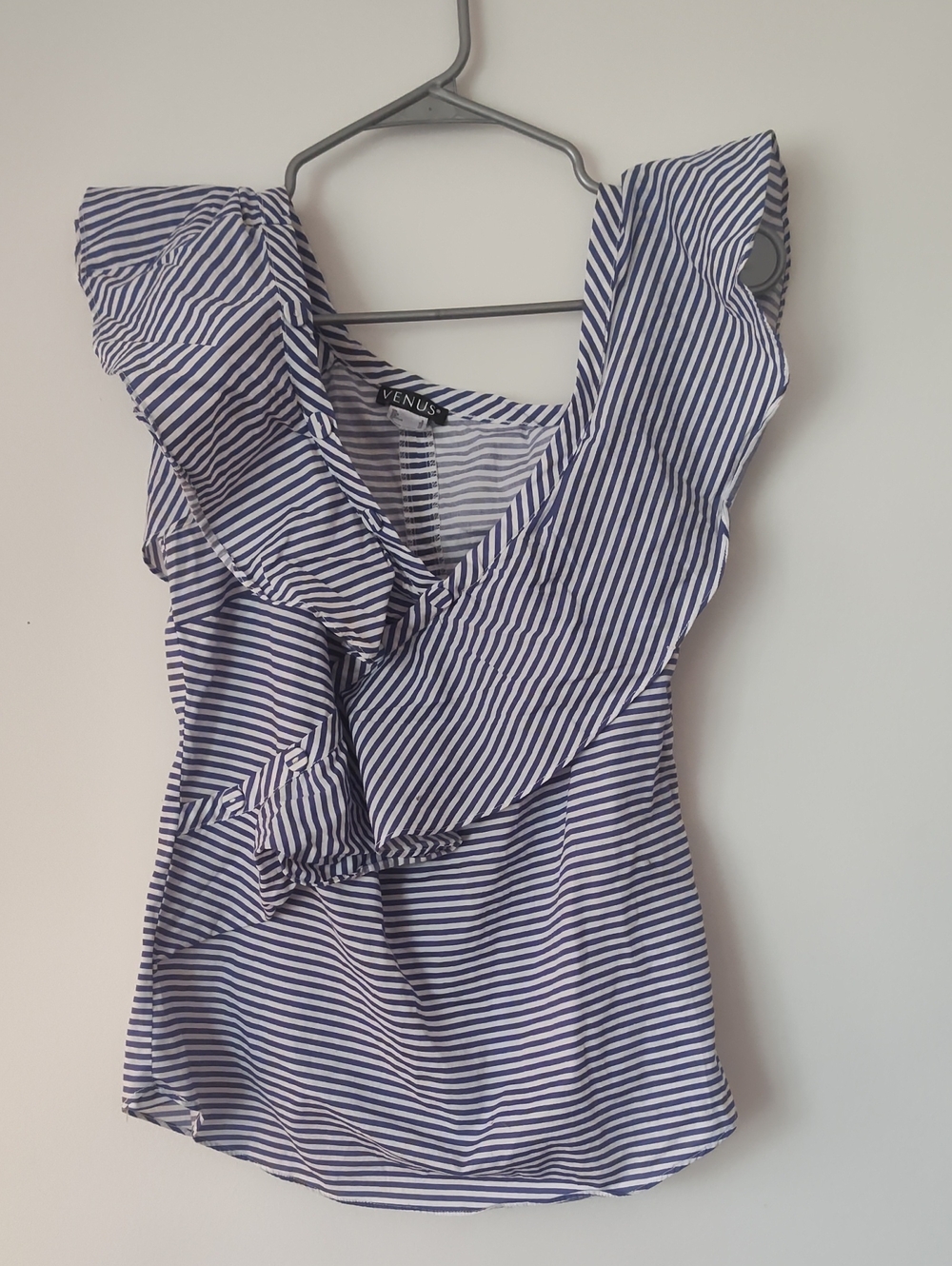VENUS Navy and White One-Shoulder Ruffle Top